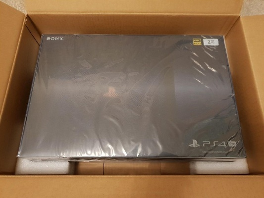 索尼PS4 Pro 2TB版12月21日中国首发，限量抢购！